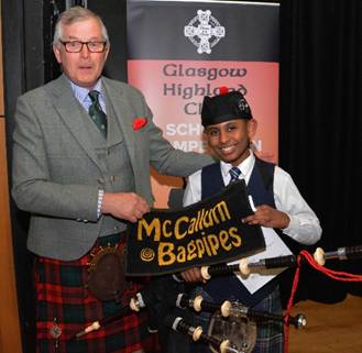 Abhiram Rao, West Lothian Schools
with the Kettlewell Medal and the set of McCallum bagpipes